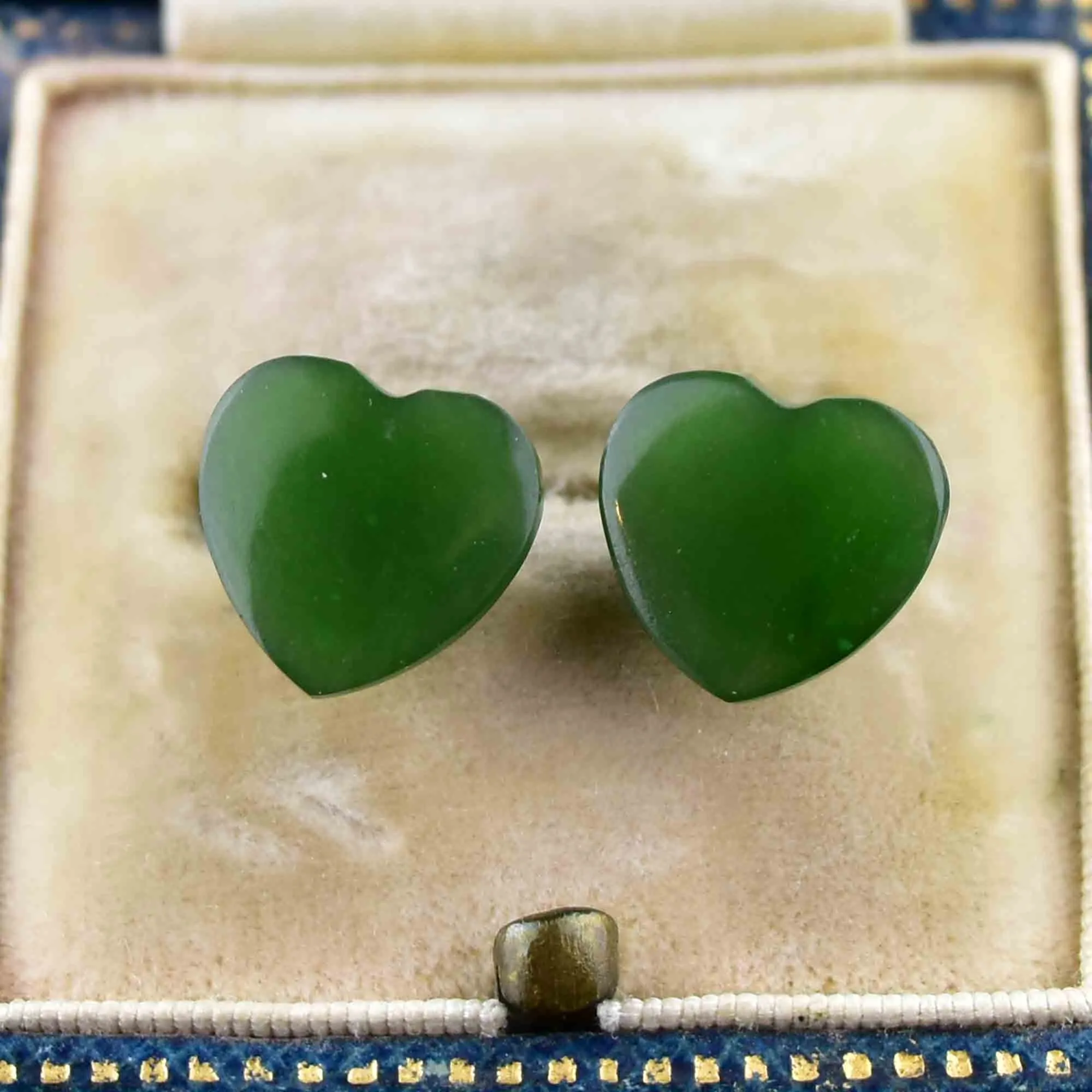 14K Gold Jade Heart Stud Earrings