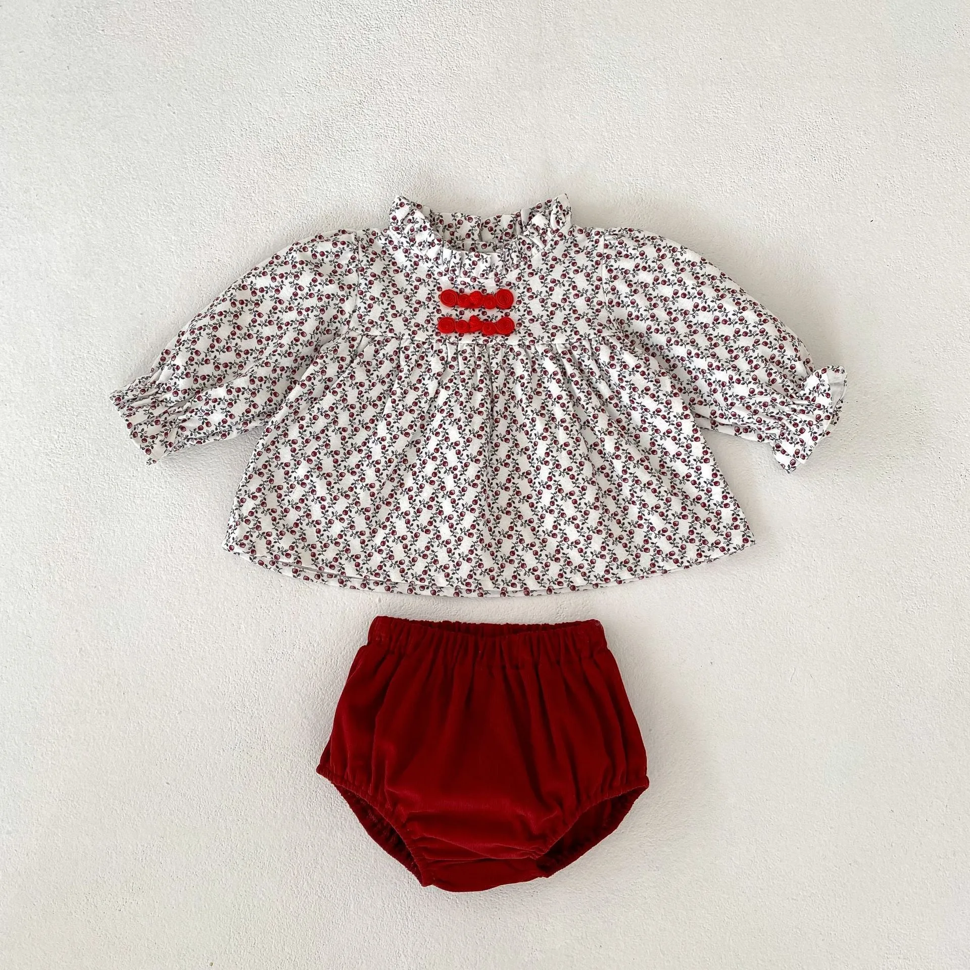 2 Pieces Set Baby Kid Girls Flower Print Tops And Solid Color Shorts Wholesale 23082883