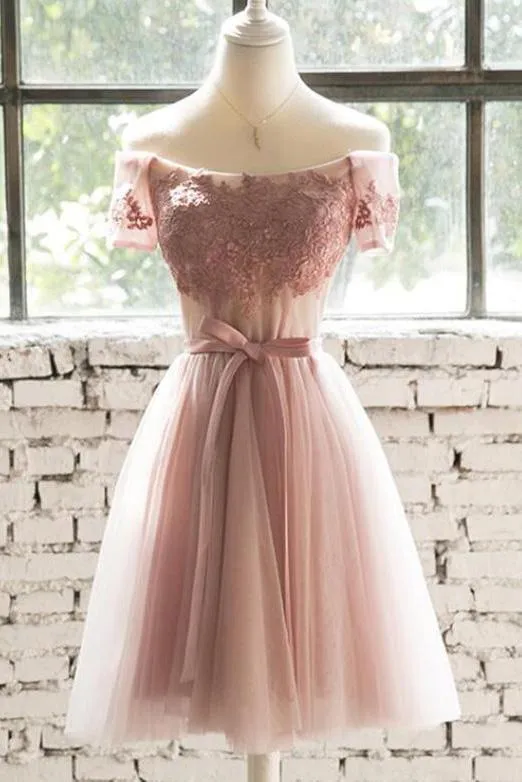 A Line Off the Shoulder Pink Lace Appliques Homecoming Dresses with Tulle Short Dress