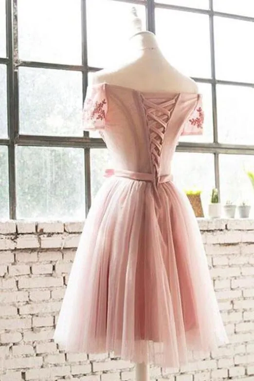 A Line Off the Shoulder Pink Lace Appliques Homecoming Dresses with Tulle Short Dress