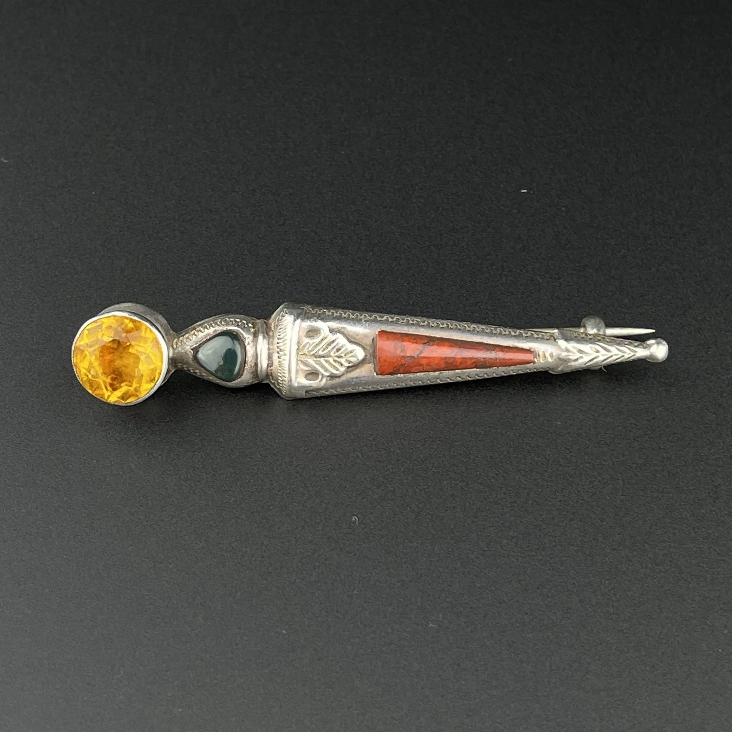 Antique Silver Victorian Citrine Scottish Agate Dirk Brooch