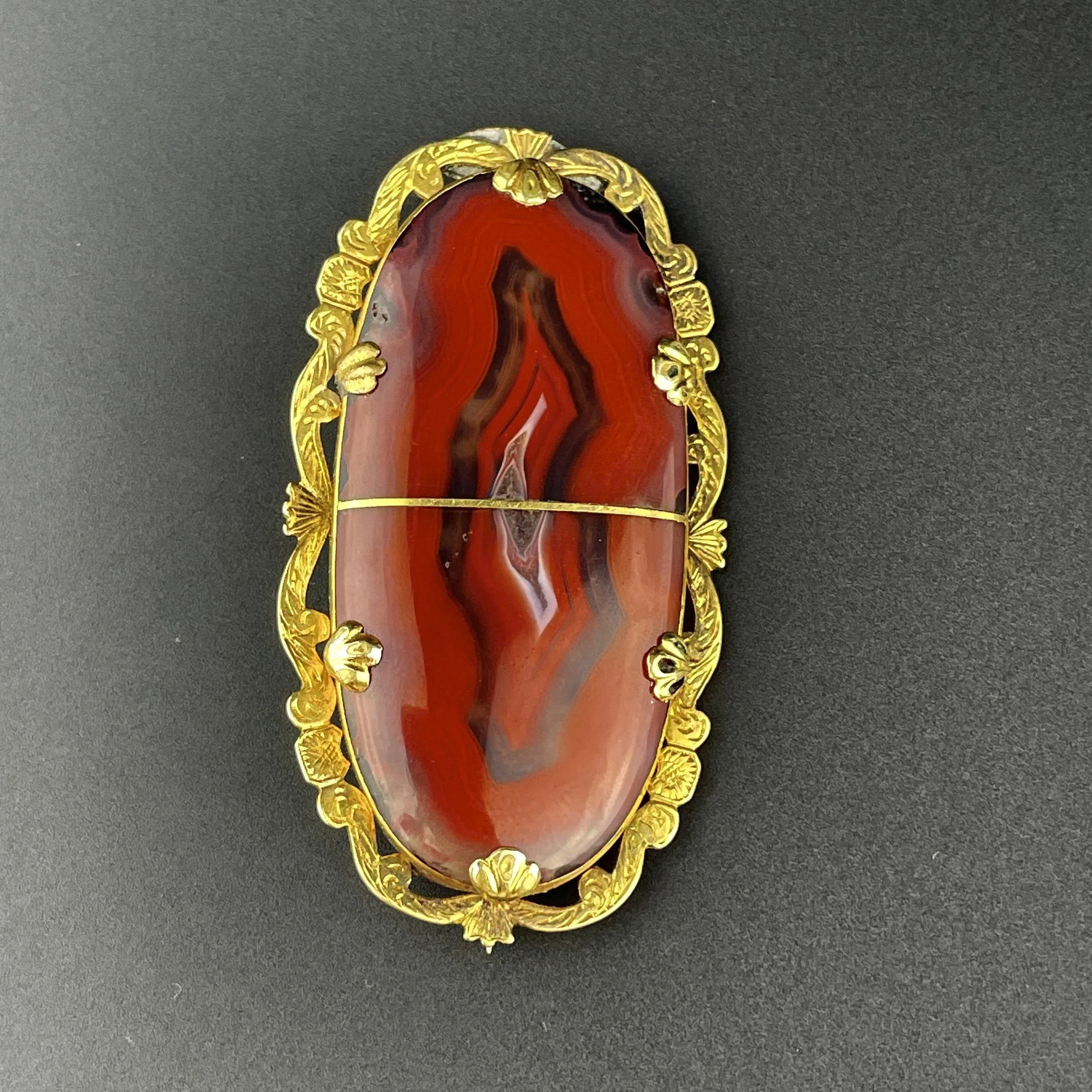 Antique Victorian Large Picture Red Agate Gold Brooch