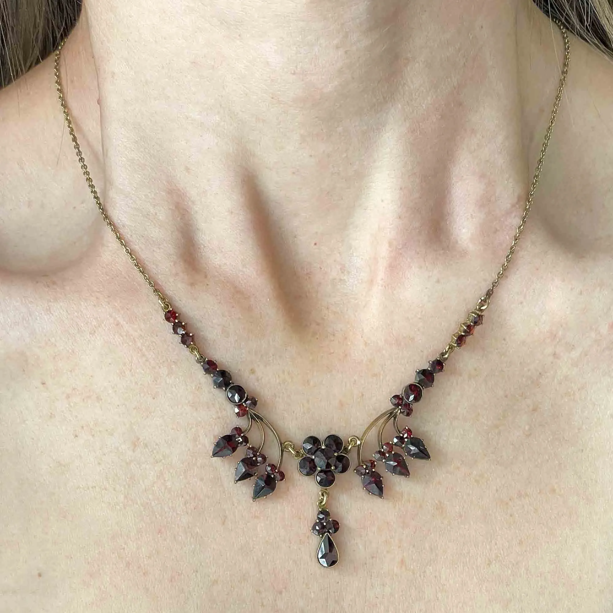 Antique Victorian Style Garnet Festoon Necklace