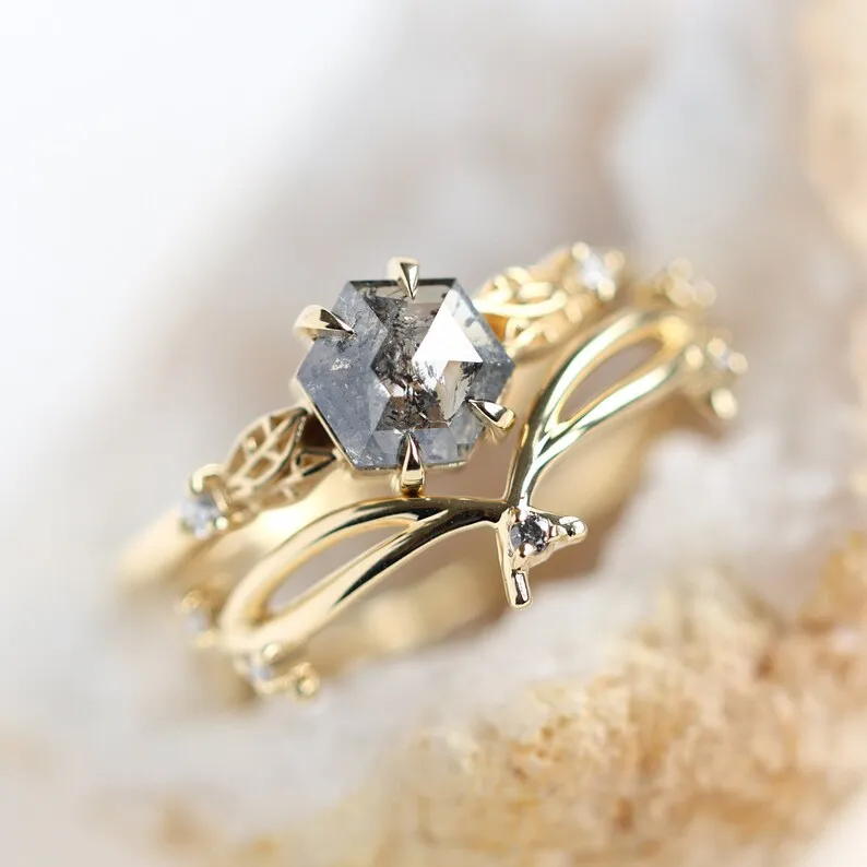 Leaf Hexagon Salt And Pepper Diamond Ring Set