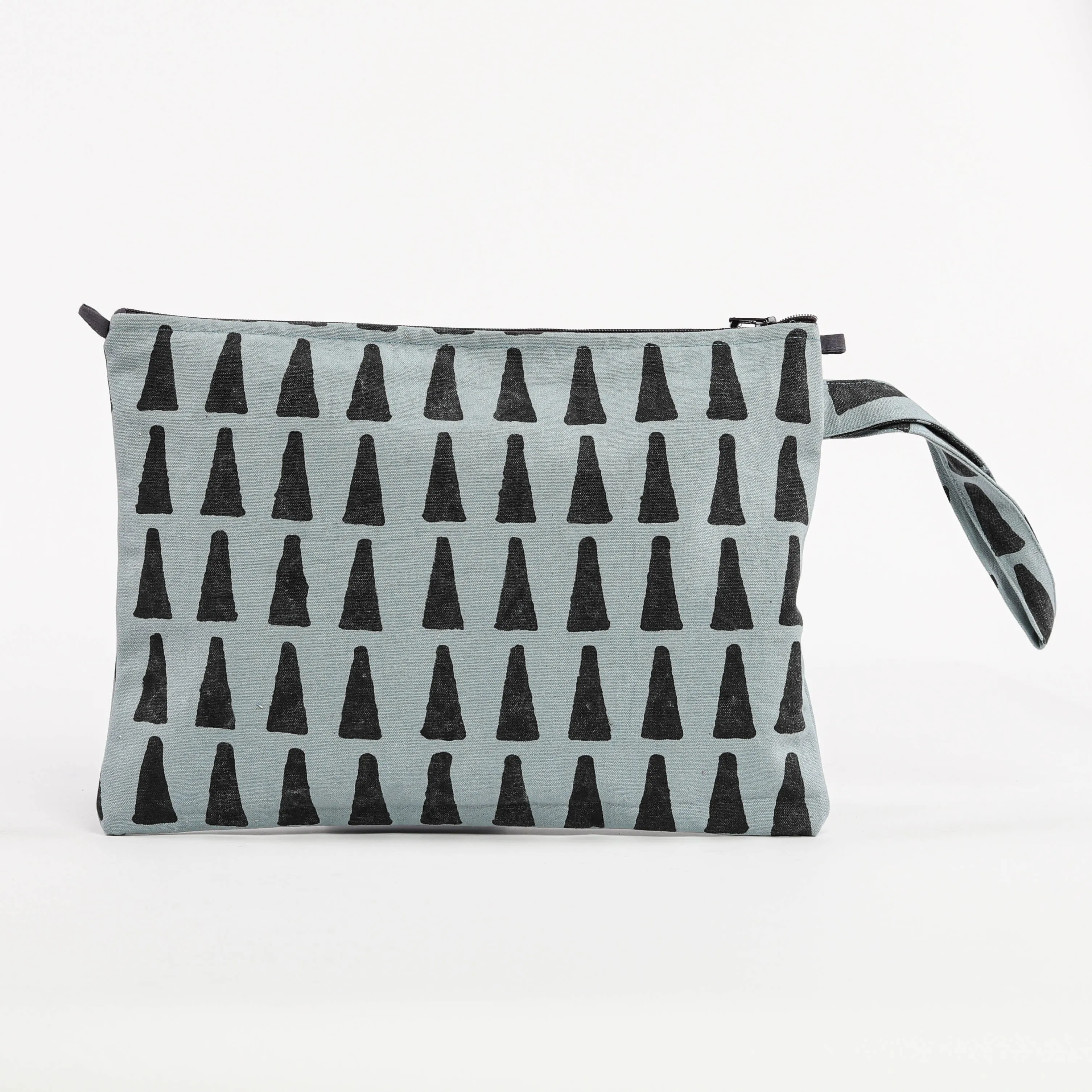 Maira Wristlet Bag