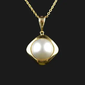 Vintage 14K Gold Mabe Pearl Pendant Necklace