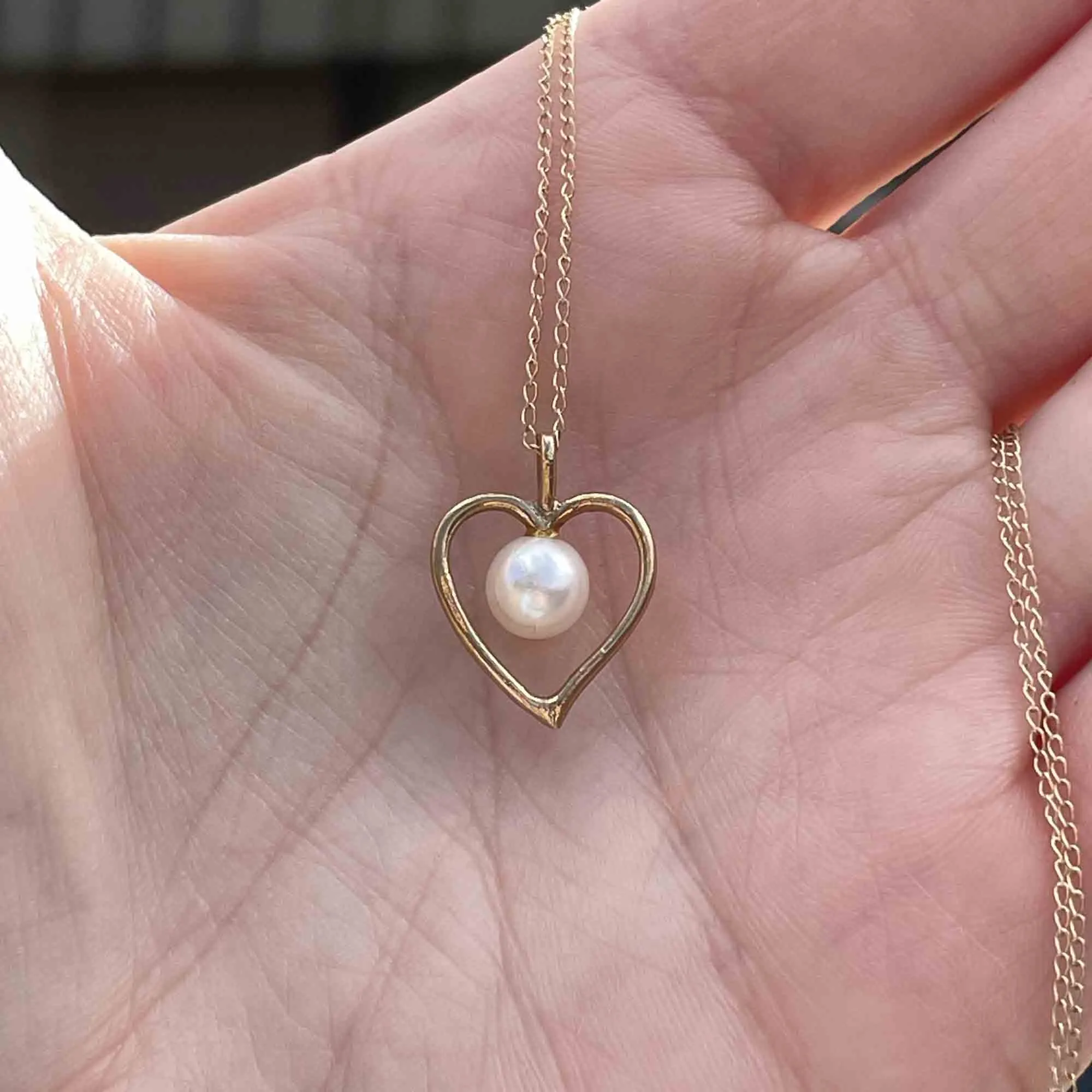 Vintage 14K Gold Pearl Open Heart Pendant Necklace