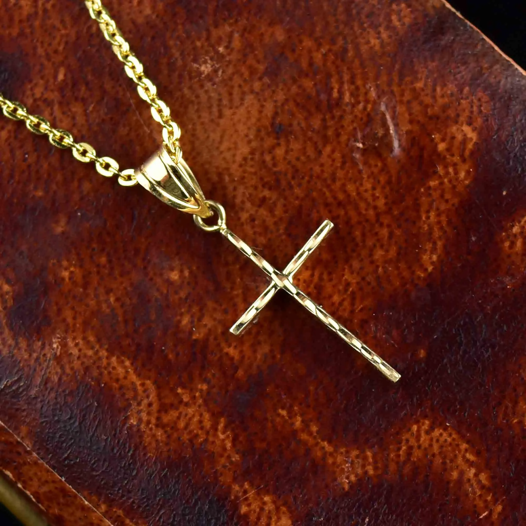 Vintage 14K Solid Gold Cross Pendant Necklace